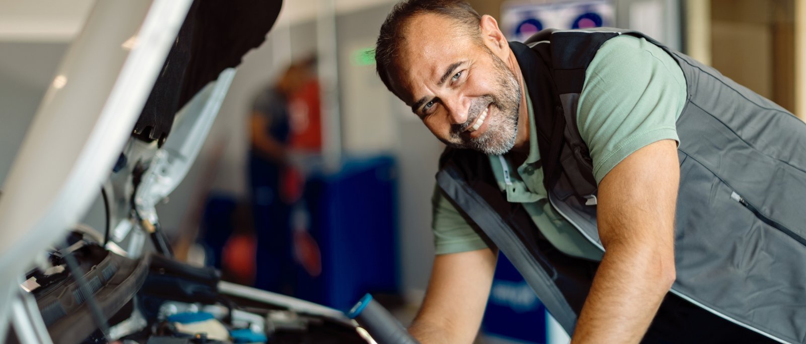 Online Car Repair Booking in Dubai | Car Garage Home Service LLC